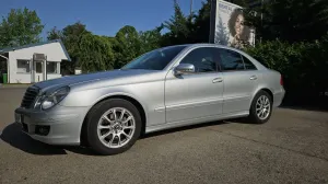 Mercedes-Benz E W211 [2002 - 2009] 2006