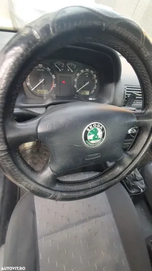 Skoda Octavia I [1996 - 2010] 1.6 Ambiente 2002