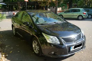Toyota Avensis III [2009 - 2018] 2.0 D-4D Comfort 2012