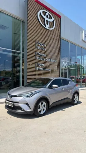 Toyota C-HR 1.8 HSD 122 CP 4x2 CVT Cult 2019