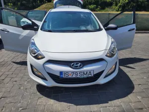 Hyundai i30 II [2011 - 2017] 1.4 MPi Classic 2012