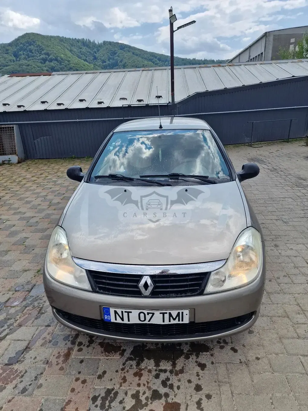Renault Symbol 1.2 16V Authentique 2010