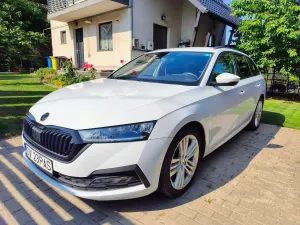 Skoda Octavia IV [2019 - Prezent] 1.0 TSI Clever 2021