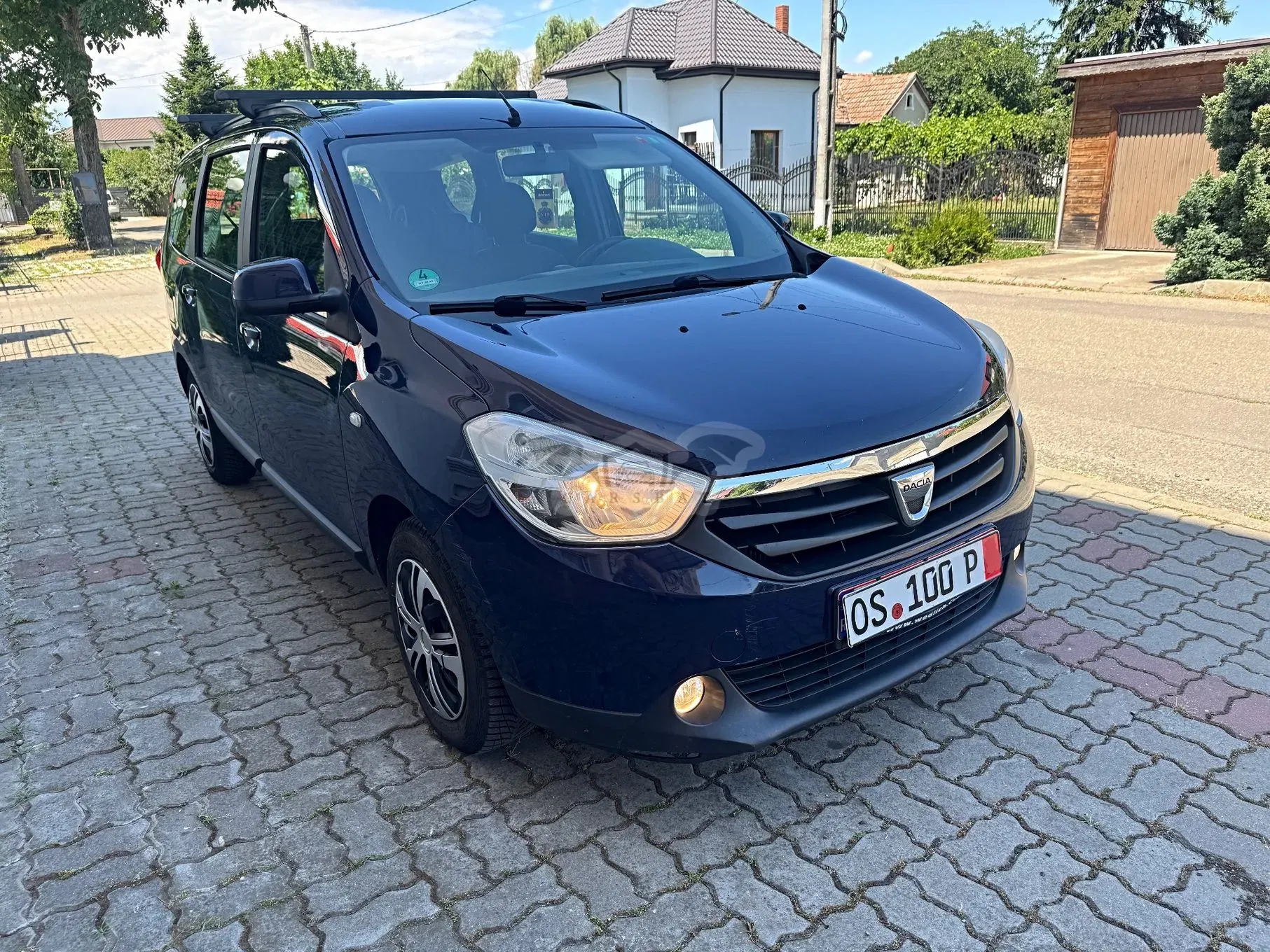 Dacia Lodgy 1.2 TCe 115 CP Laureate 2013