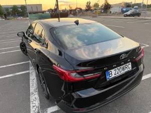 Toyota Camry 2.5 HEV Executive 2024