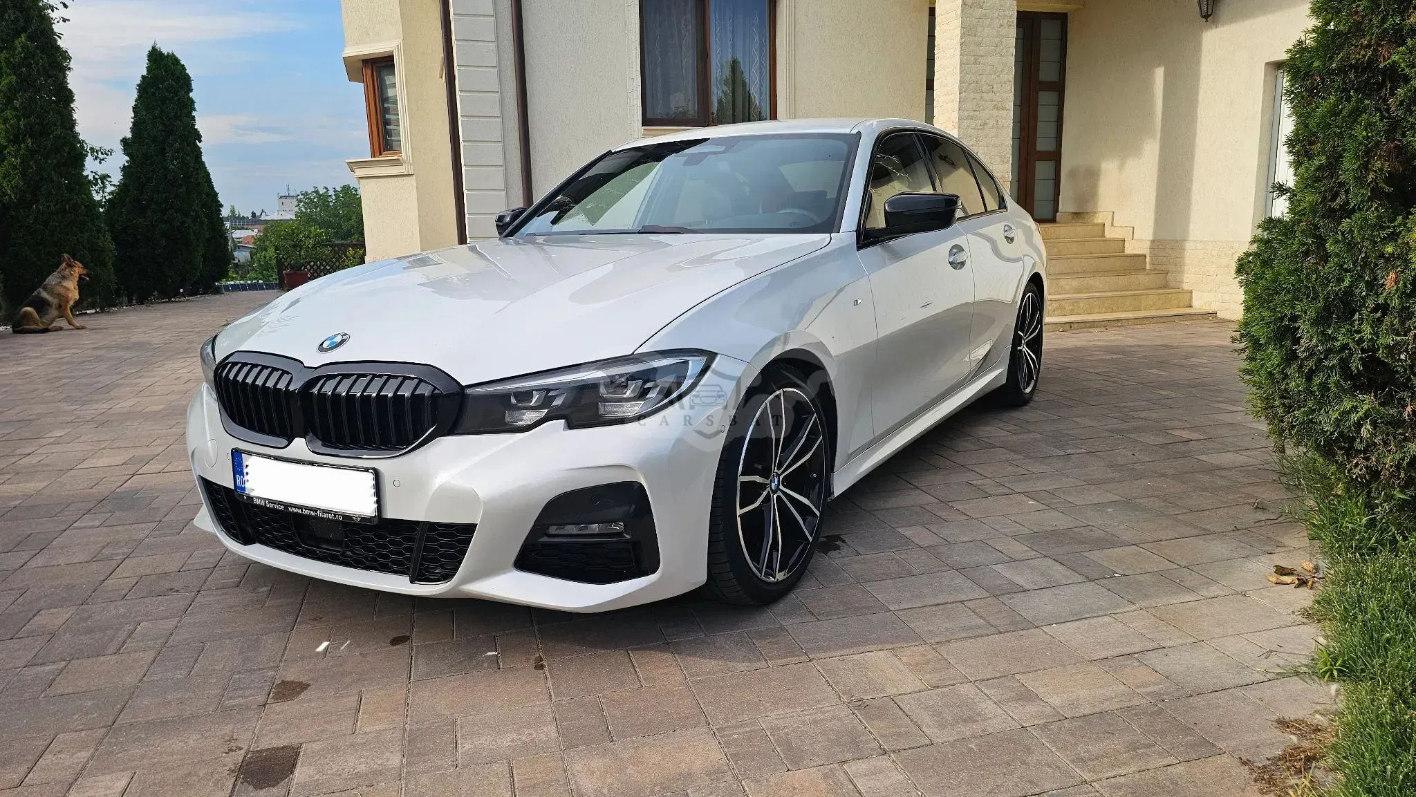 BMW 3 Series 320i xDrive AT 2020