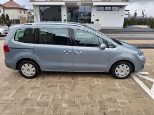 Volkswagen Sharan II [2010 - Prezent] 2.0 TDI DSG BlueMotion Technology Trendline 2013