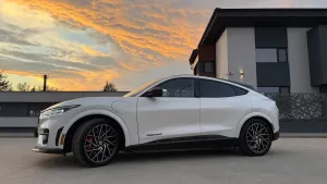 Ford Mustang Mach-E AWD 358 kW 91 kWh GT 2022