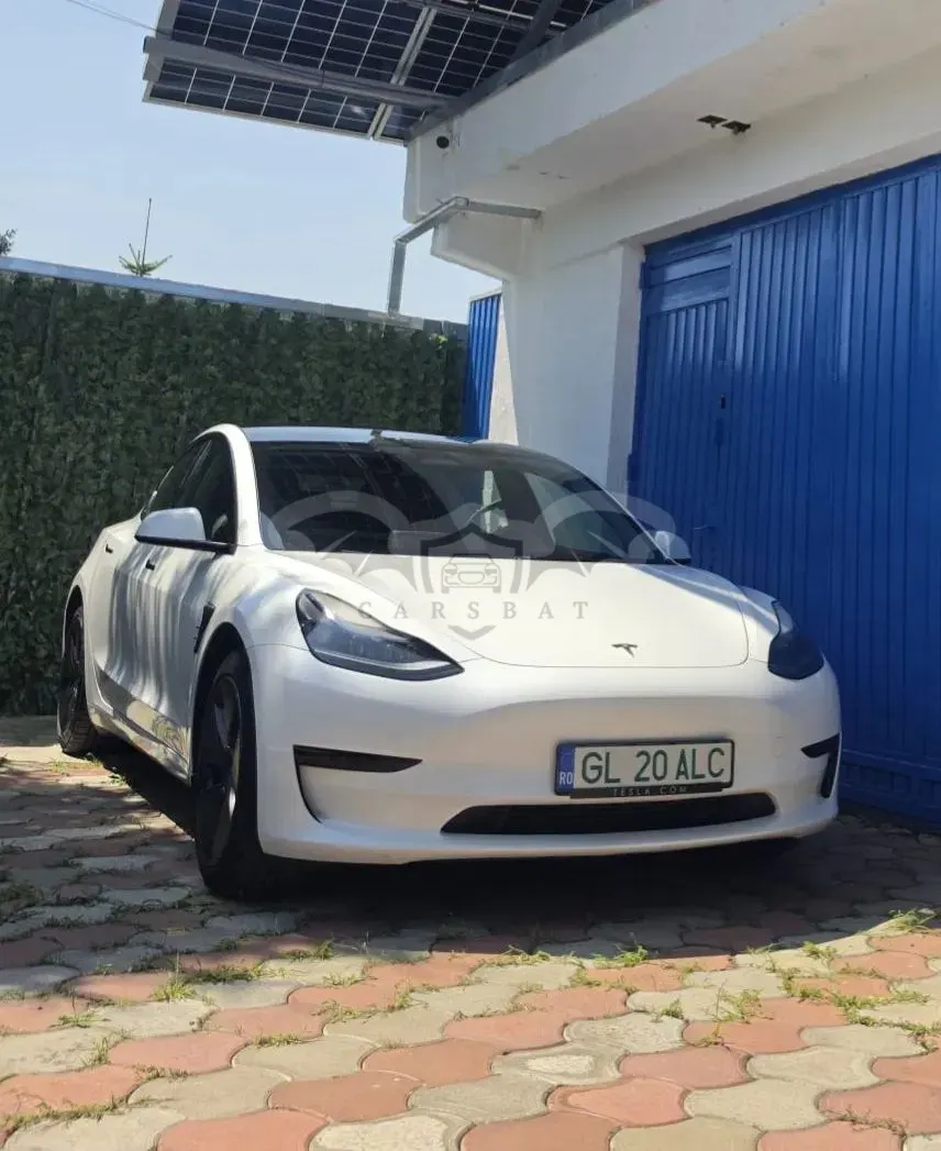Tesla Model 3 2023