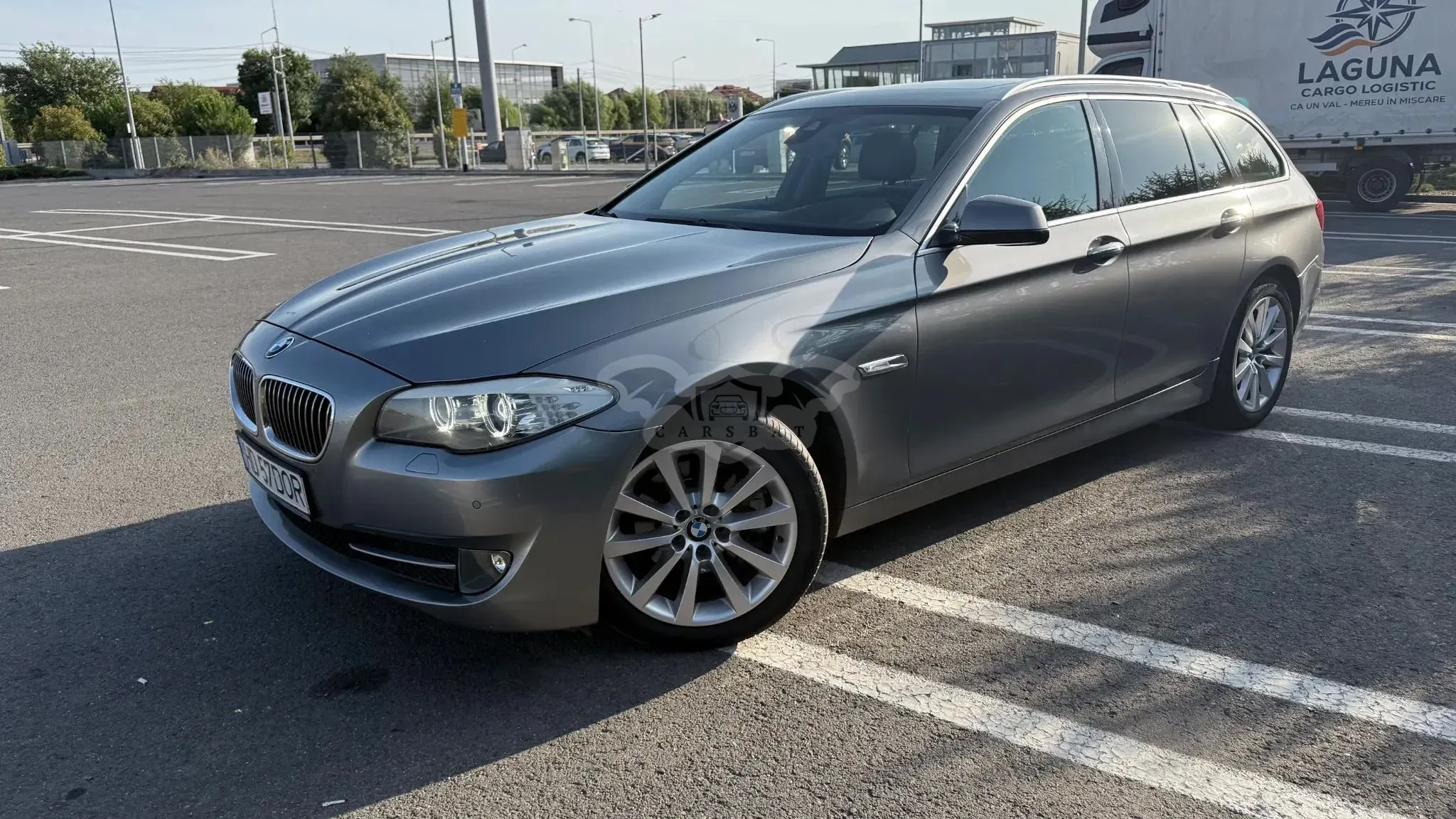BMW 5 Series F10/F11/F07 [2010 - 2017] 520d 2013
