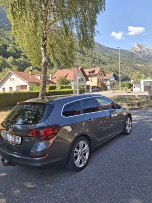 Opel Astra 1.7 CDTI 2011