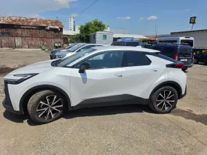 Toyota C-HR 2025