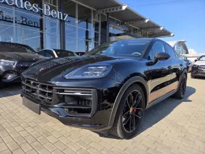 Porsche Cayenne GTS Tiptronic S 2025