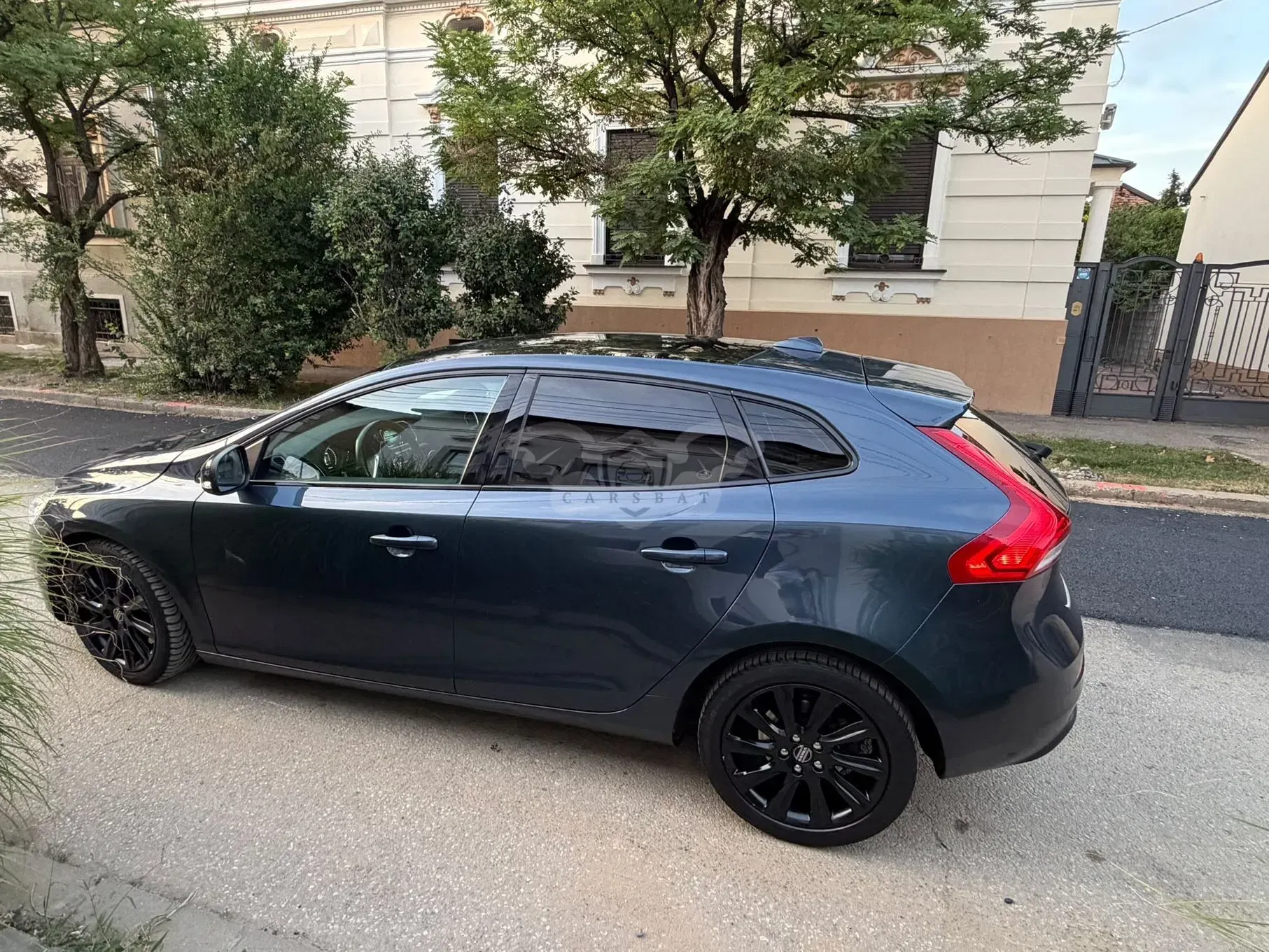 Volvo V40 II [2012 - Prezent] D2 Aut. Inscription 2016