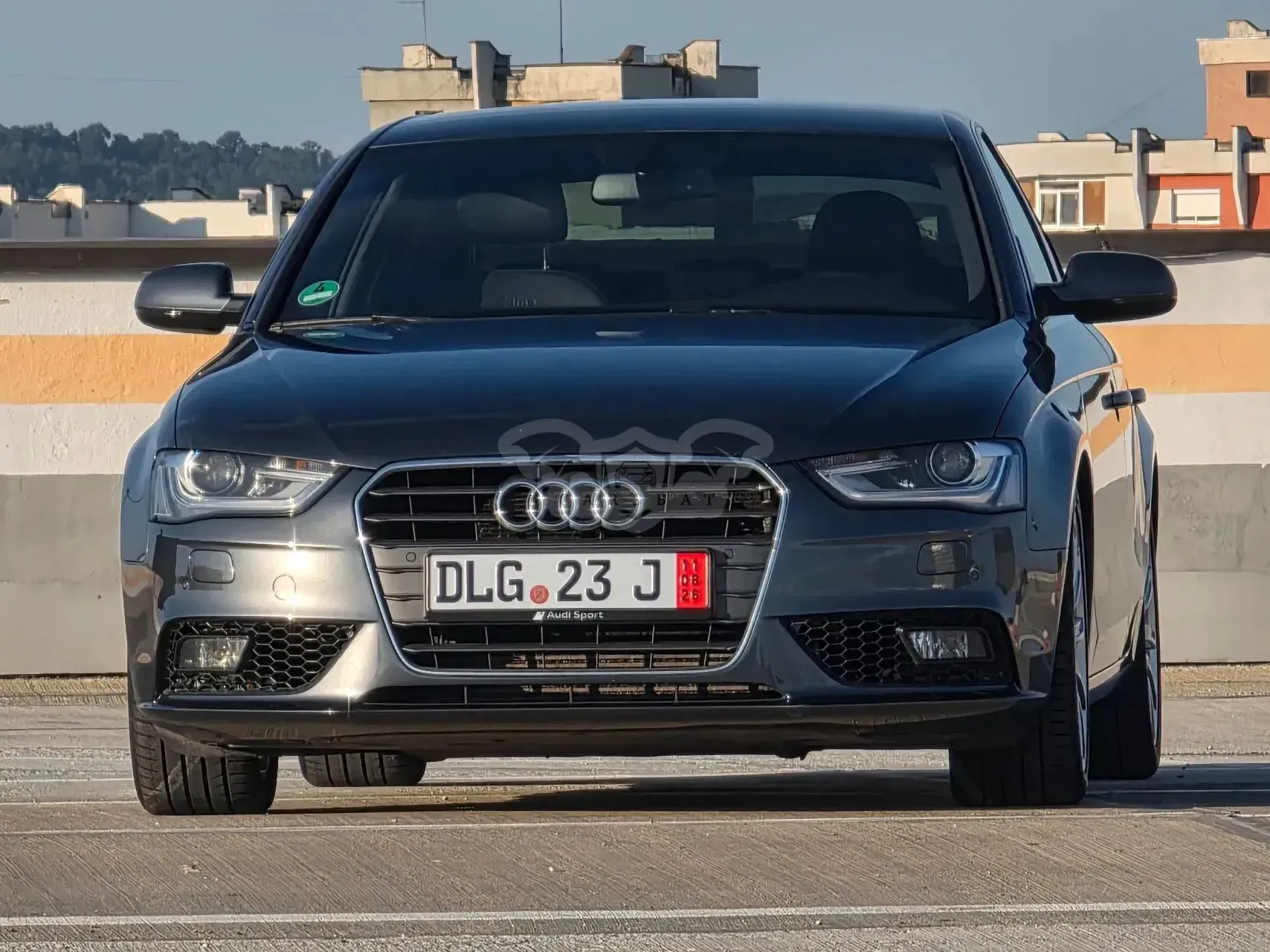 Audi A4 limuzina 2013