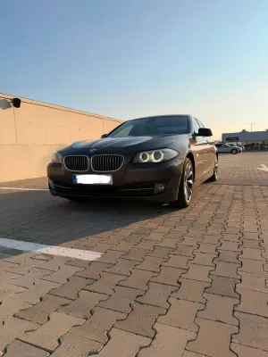 BMW 5 Series F10/F11/F07 [2010 - 2017] 520d Aut. 2012