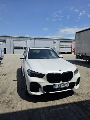 BMW X5 xDrive45e 2023