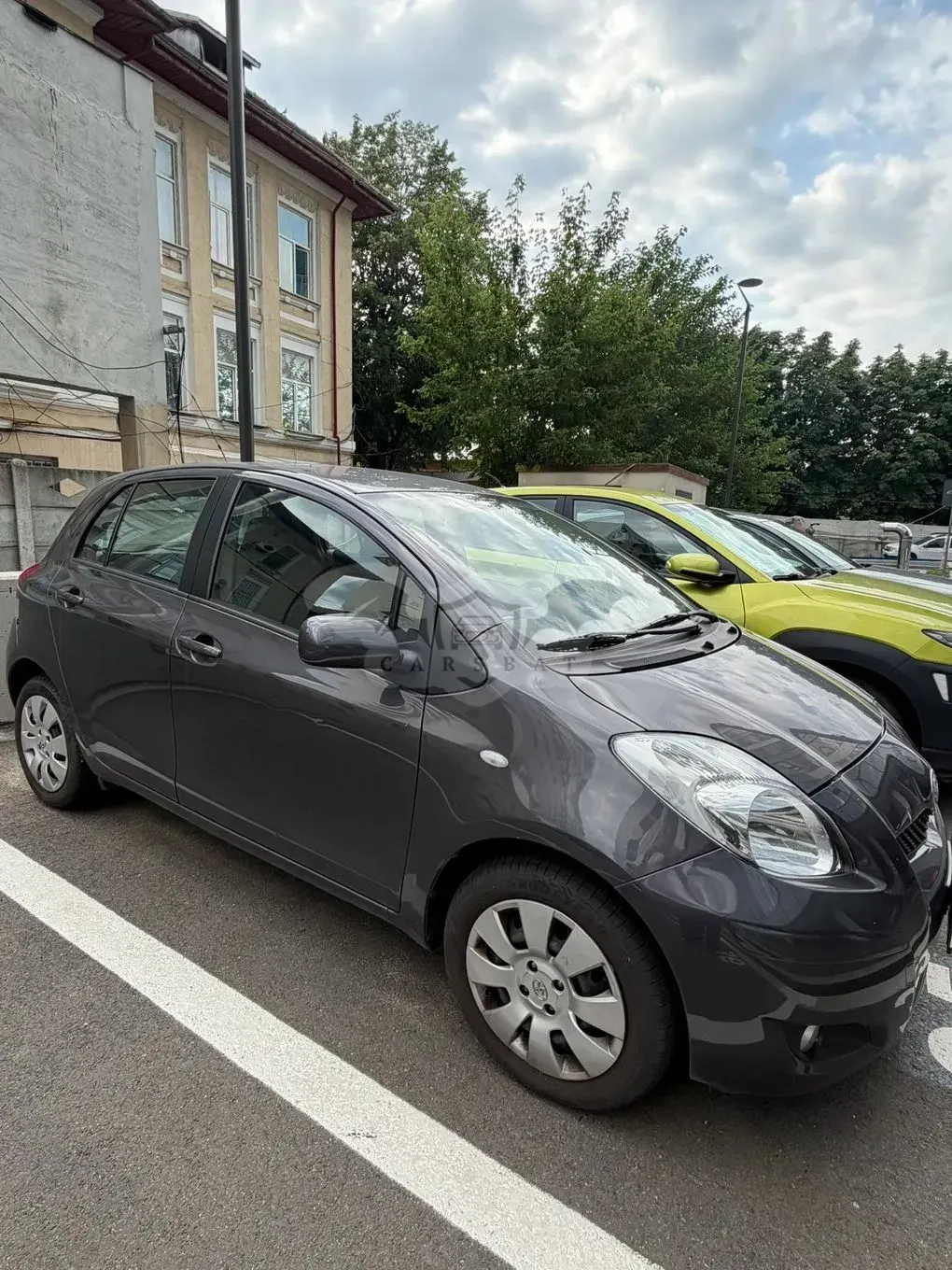 Toyota Yaris 1.3 Dual VVT-i Terra Plus 2011
