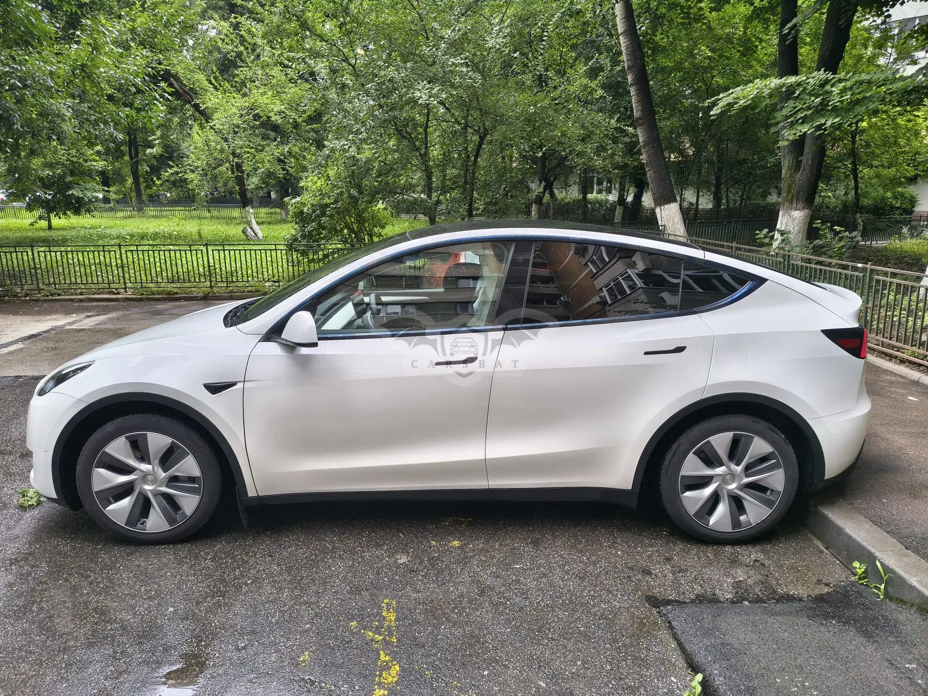 Tesla Model Y AWD Performance 2023
