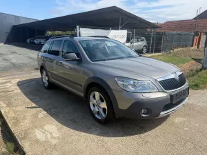 Skoda Octavia II [2004 - 2013] 2.0 TDI Elegance 4x4 2011