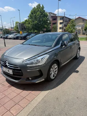 Citroën DS5 2.0 HYbrid4 Airdream So Chic 2013