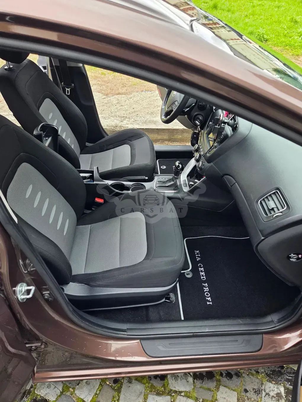 Kia Ceed II [2012 - 2018] 1.6 CRDi 128 Aut. Platinum Edition 2014