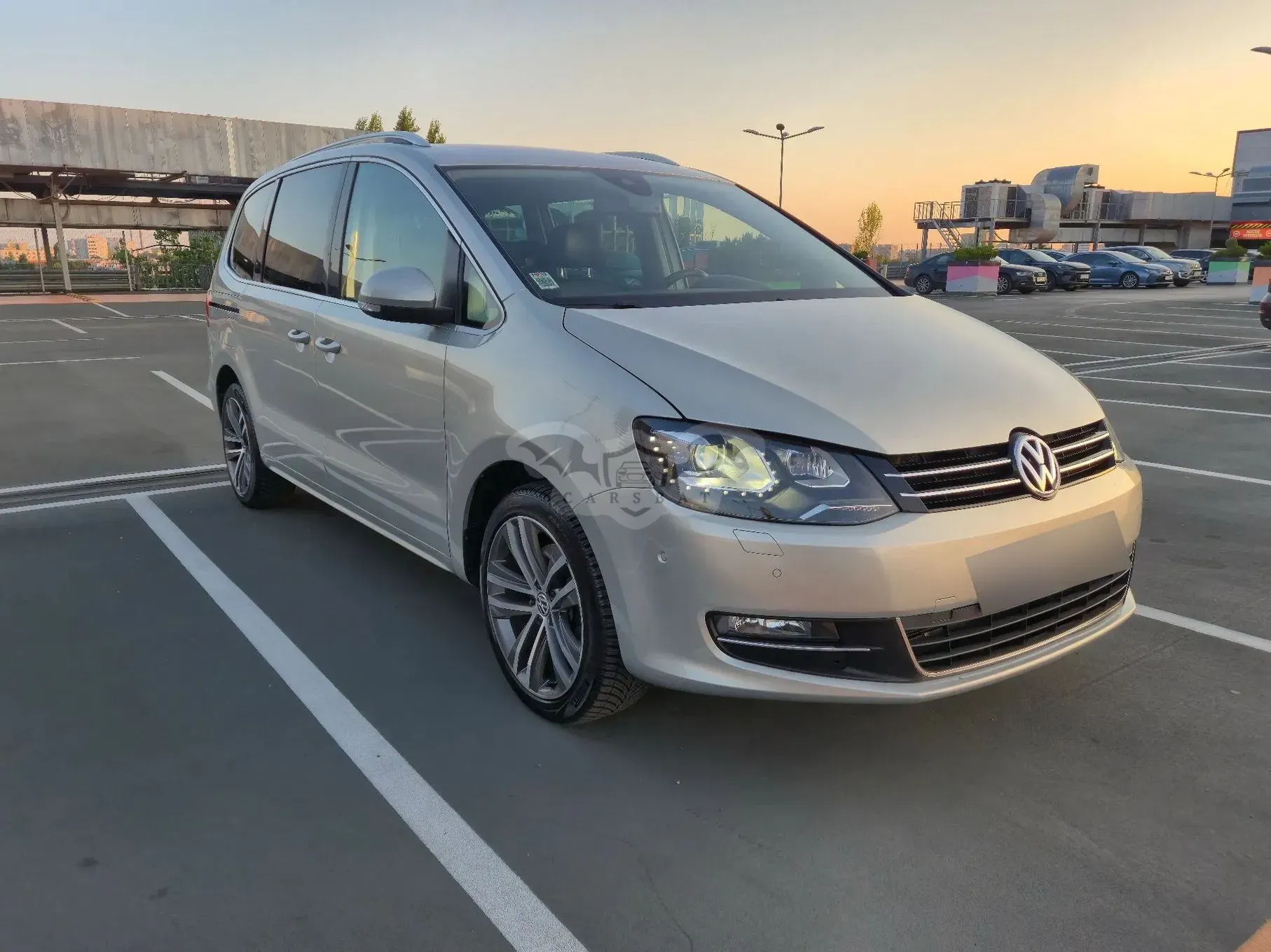 Volkswagen Sharan II [2010 - Prezent] 2.0 TDI DSG Highline 2013