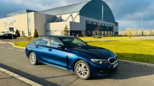 BMW 3 Series 330d AT 2021