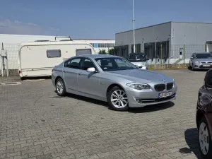 BMW 5 Series F10/F11/F07 [2010 - 2017] 520d Sport-Aut. BluePerformance 2011