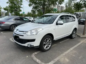 Citroën C-Crosser 2.2 HDI Exclusive 2012