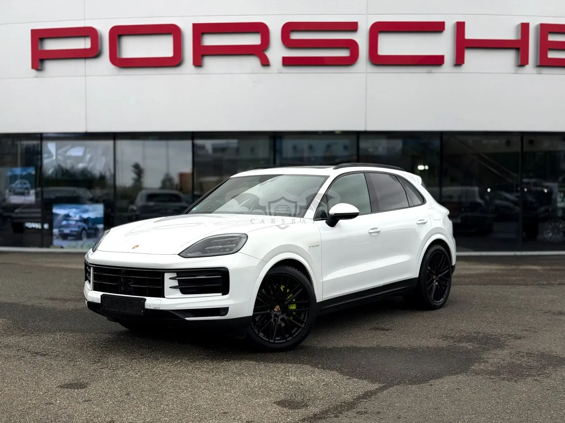 Porsche Cayenne Standard 2023