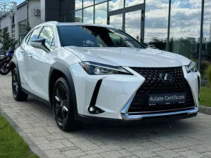 Lexus UX 250h FWD Business 2020
