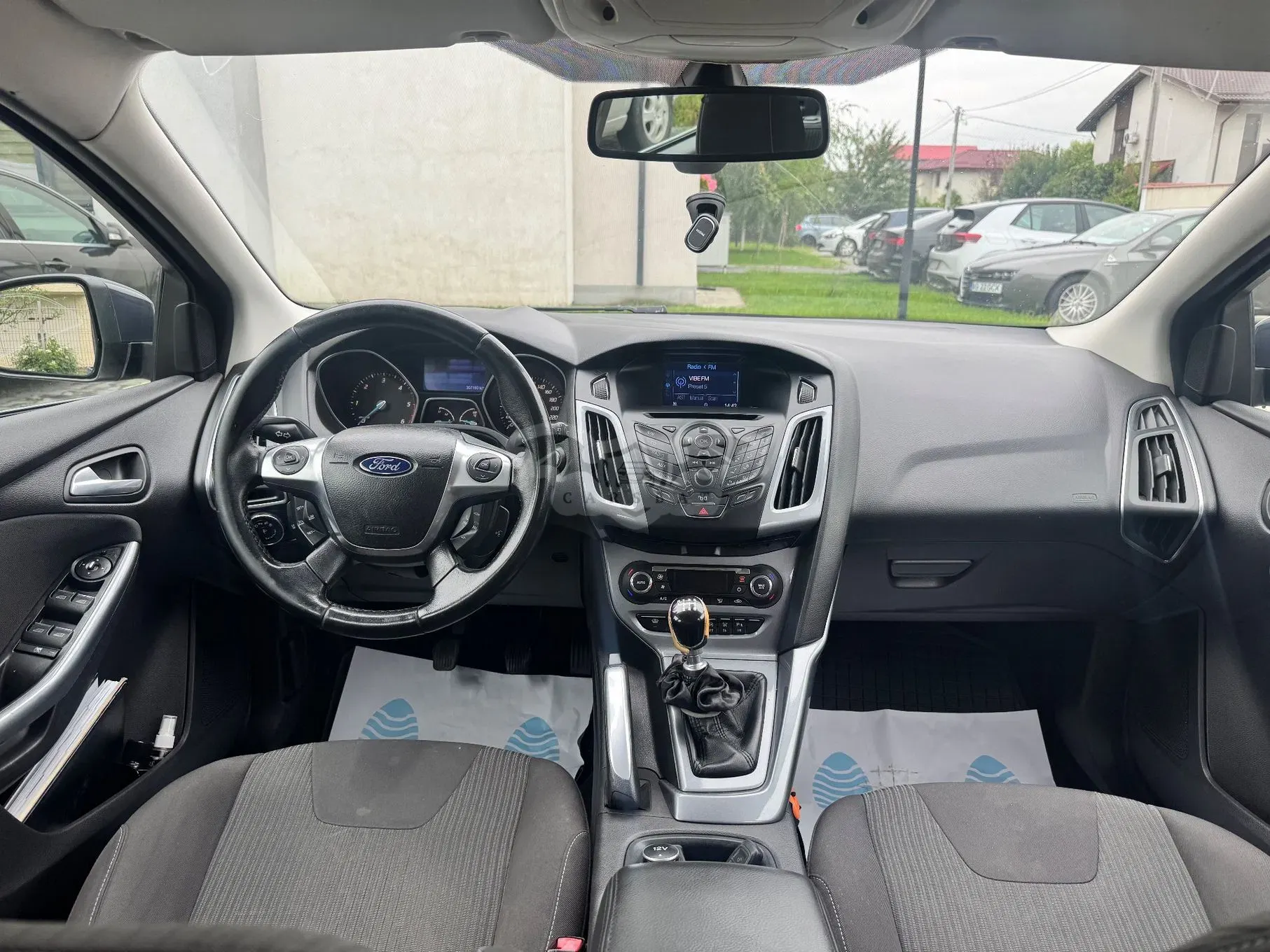 Ford Focus MK3 [2010 - 2018] 1.6 TDCI DPF Titanium 2012