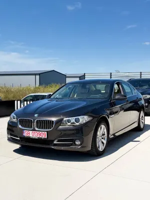BMW 5 Series F10/F11/F07 [2010 - 2017] 520i Aut. 2013