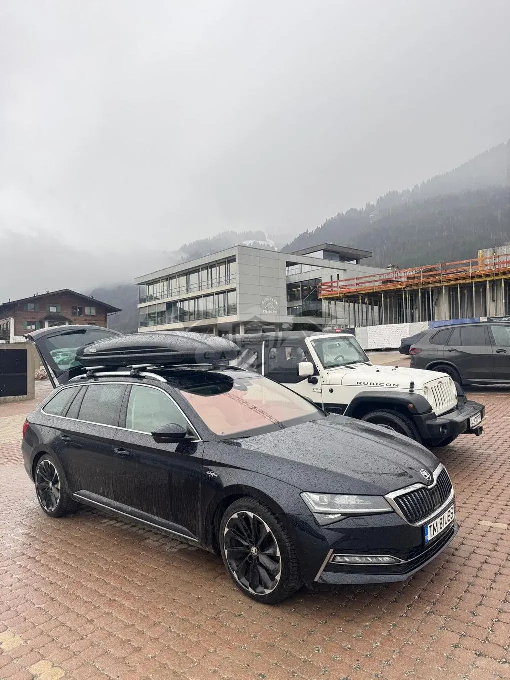 Skoda Superb III [2015 - Prezent] 2.0 TDI 4X4 DSG Laurin & Klement 2020