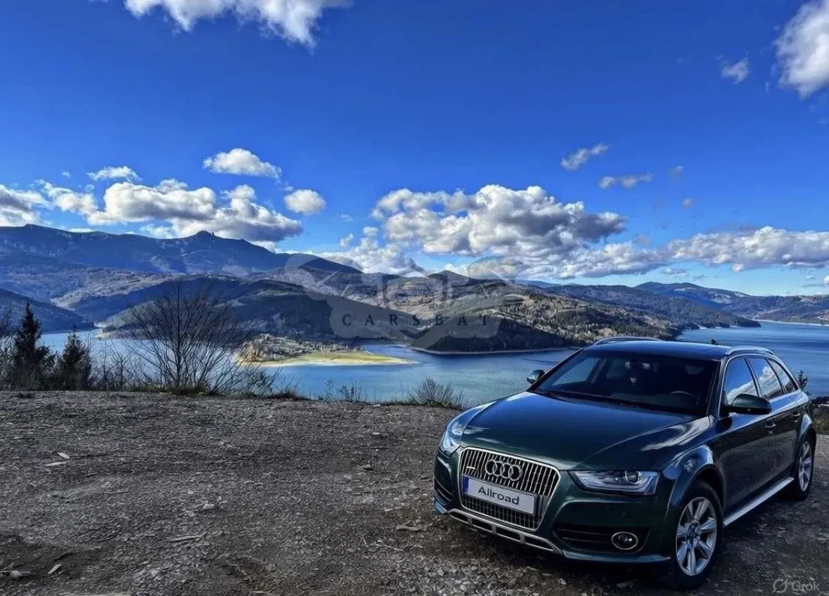 Audi A4 B8 [2007 - 2015] 2012