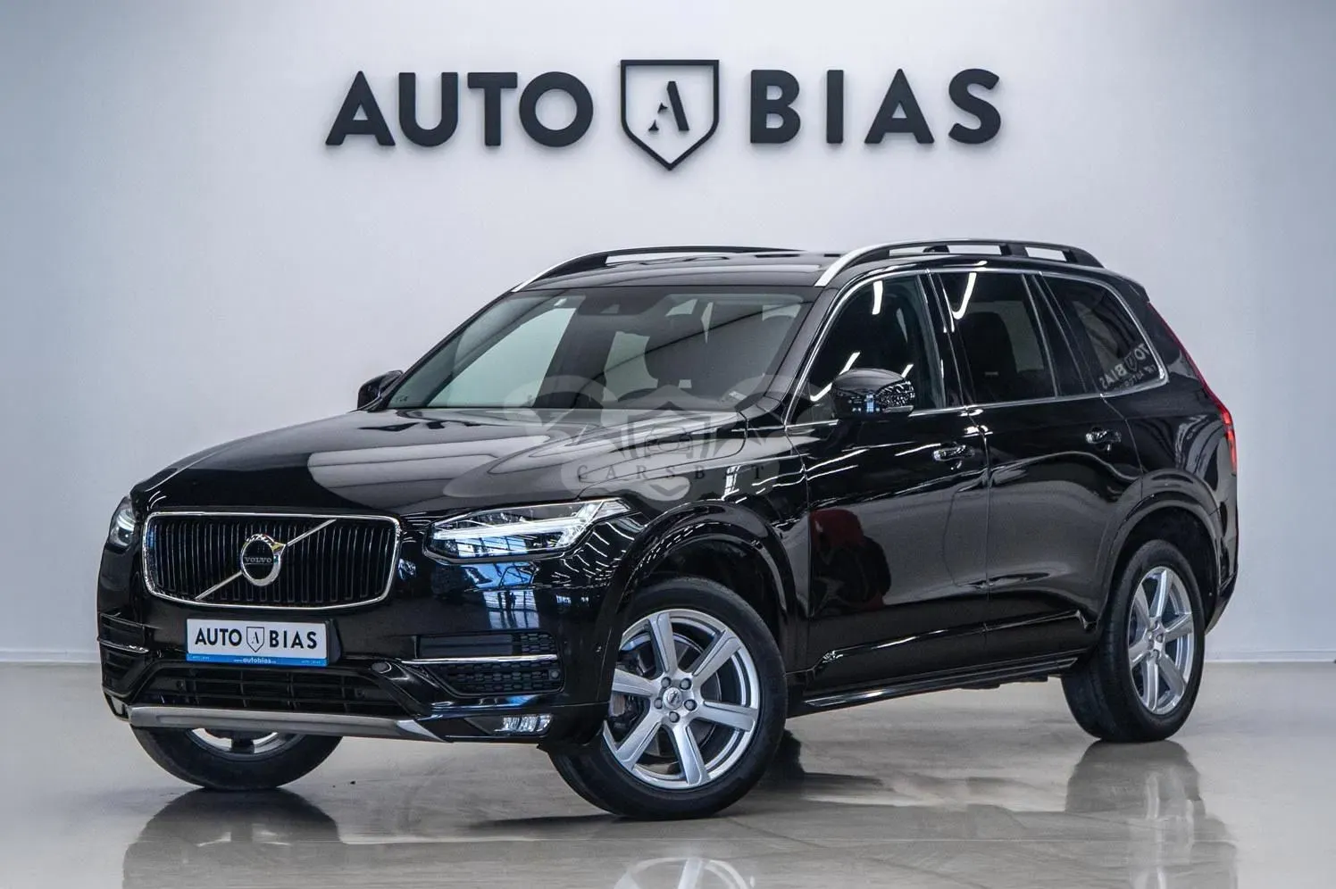 Volvo XC90 II [2015 - Prezent] D5 AWD Momentum 2016