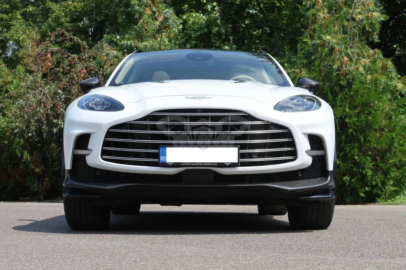 Aston Martin DBX Standard 2025