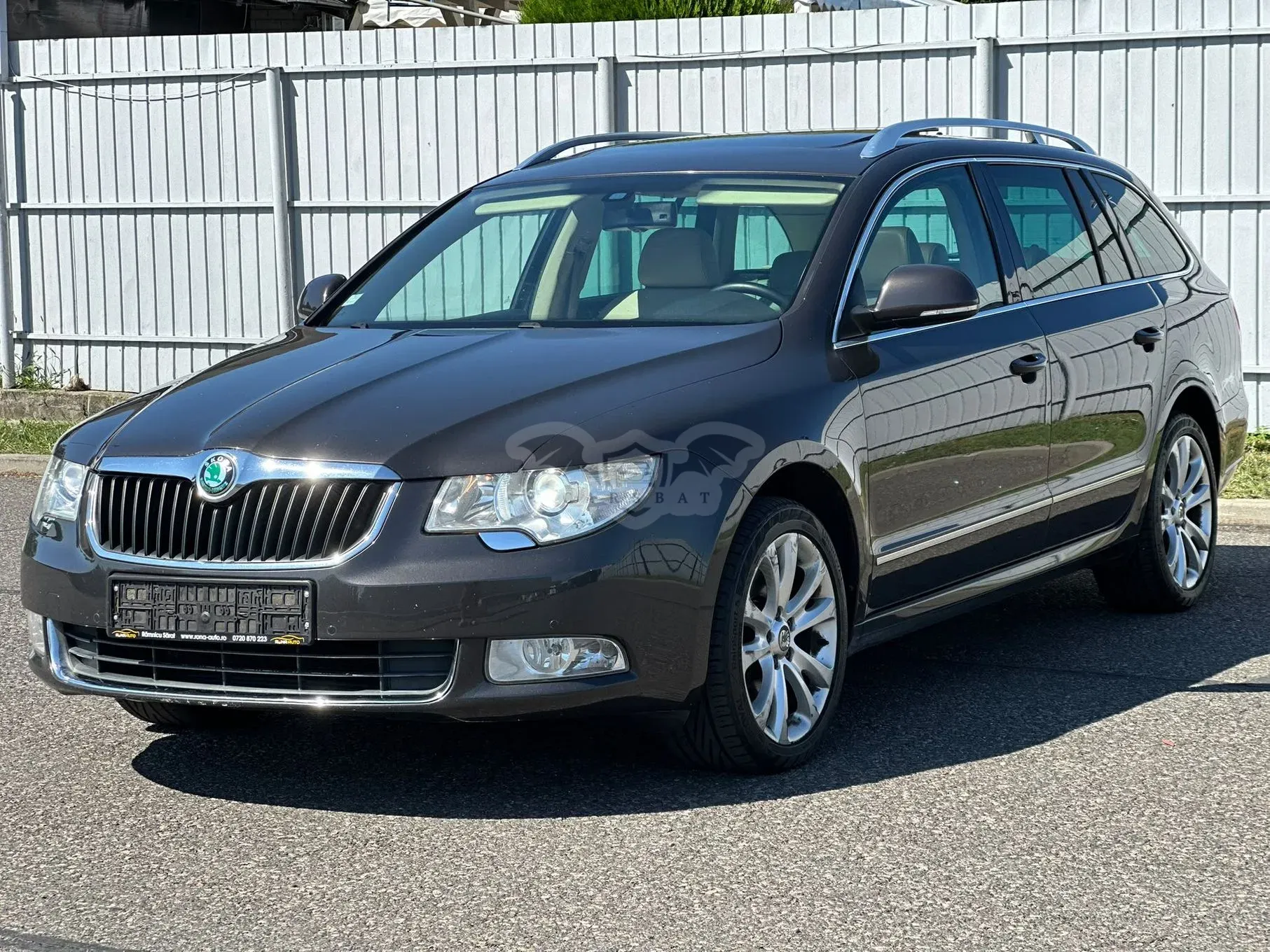 Skoda Superb II [2008 - 2015] 2.0 TDI Elegance DSG 2010