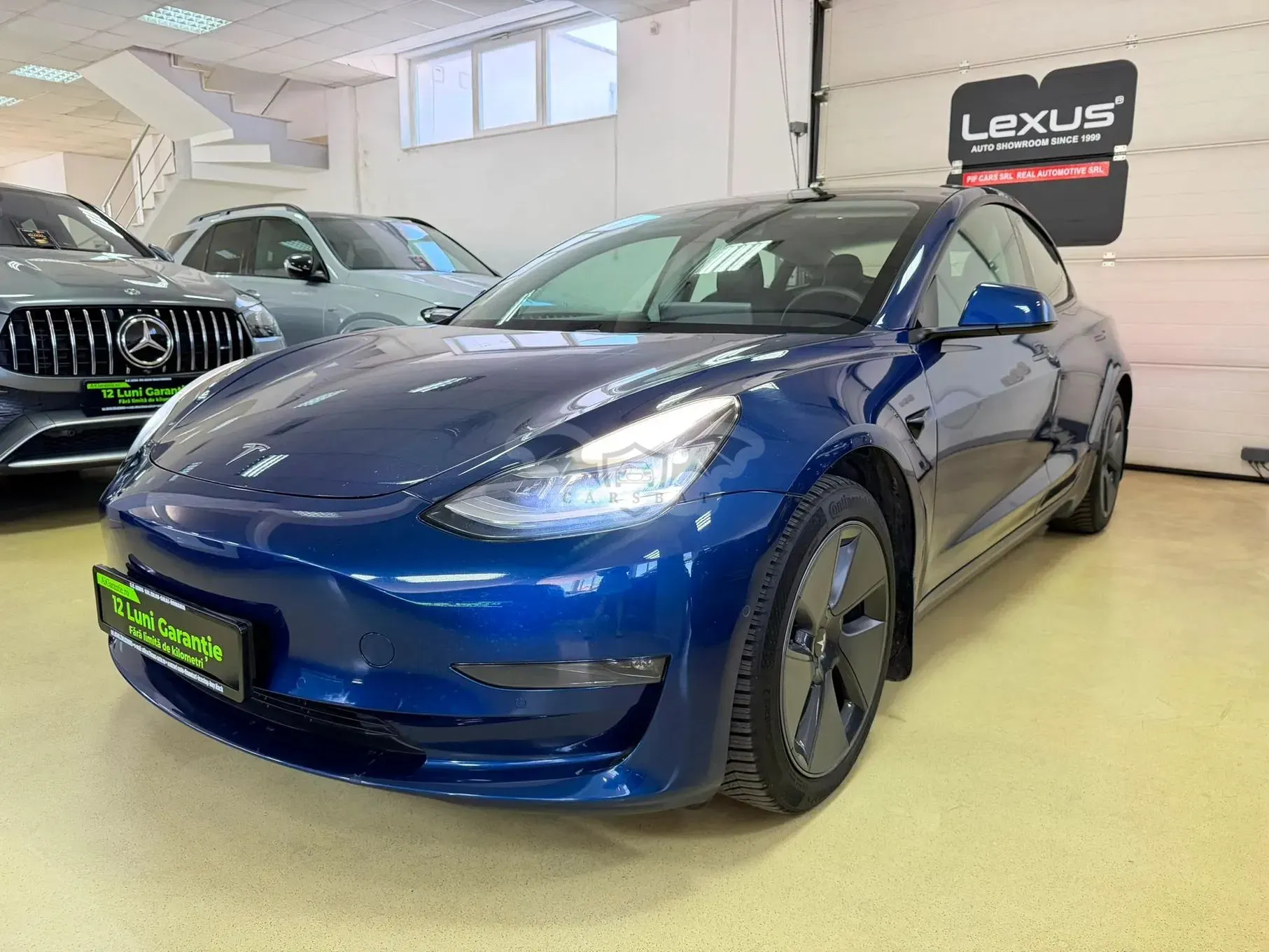 Tesla Model 3 2020