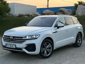 Volkswagen Touareg III [2018 - Prezent] 3.0 V6 TDI SCR 4Motion Automatik R-Line 2023