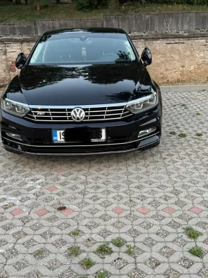 Volkswagen Passat B8 [2014 - Prezent] 2.0 TDI DSG Highline 2017