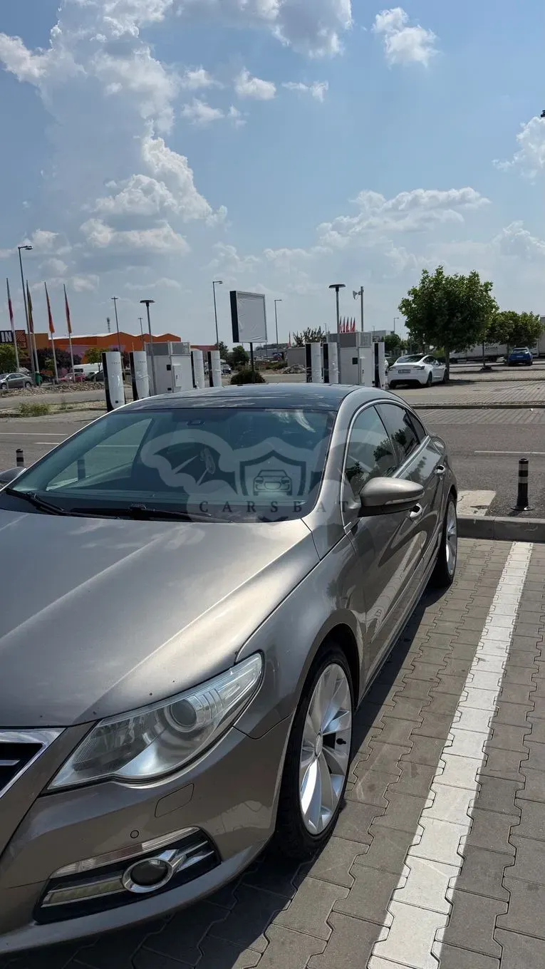 Volkswagen Passat CC 2.0 TDI DPF 2010