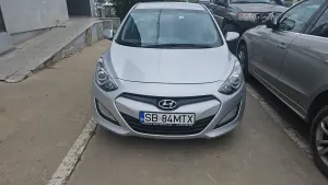 Hyundai i30 II [2011 - 2017] 1.4 MPi Comfort+ 2013