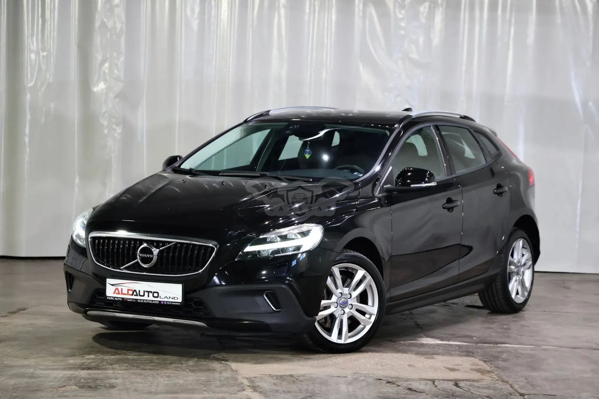 Volvo V40 II [2012 - Prezent] 2016