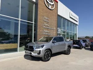 Toyota Hilux VIII [2015 - Prezent] 2.4D 150CP 4x4 Double Cab AT Executive 2020