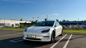 Tesla Model 3 Long Range 2021