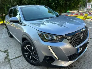 Peugeot 2008 II [2019 - Prezent] 1.2 PureTech EAT8 STT Allure Pack 2021