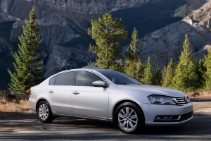 Volkswagen Passat B7 [2010 - 2014] 1.6 TDI DPF BlueMotion Technology Comfortline 2011