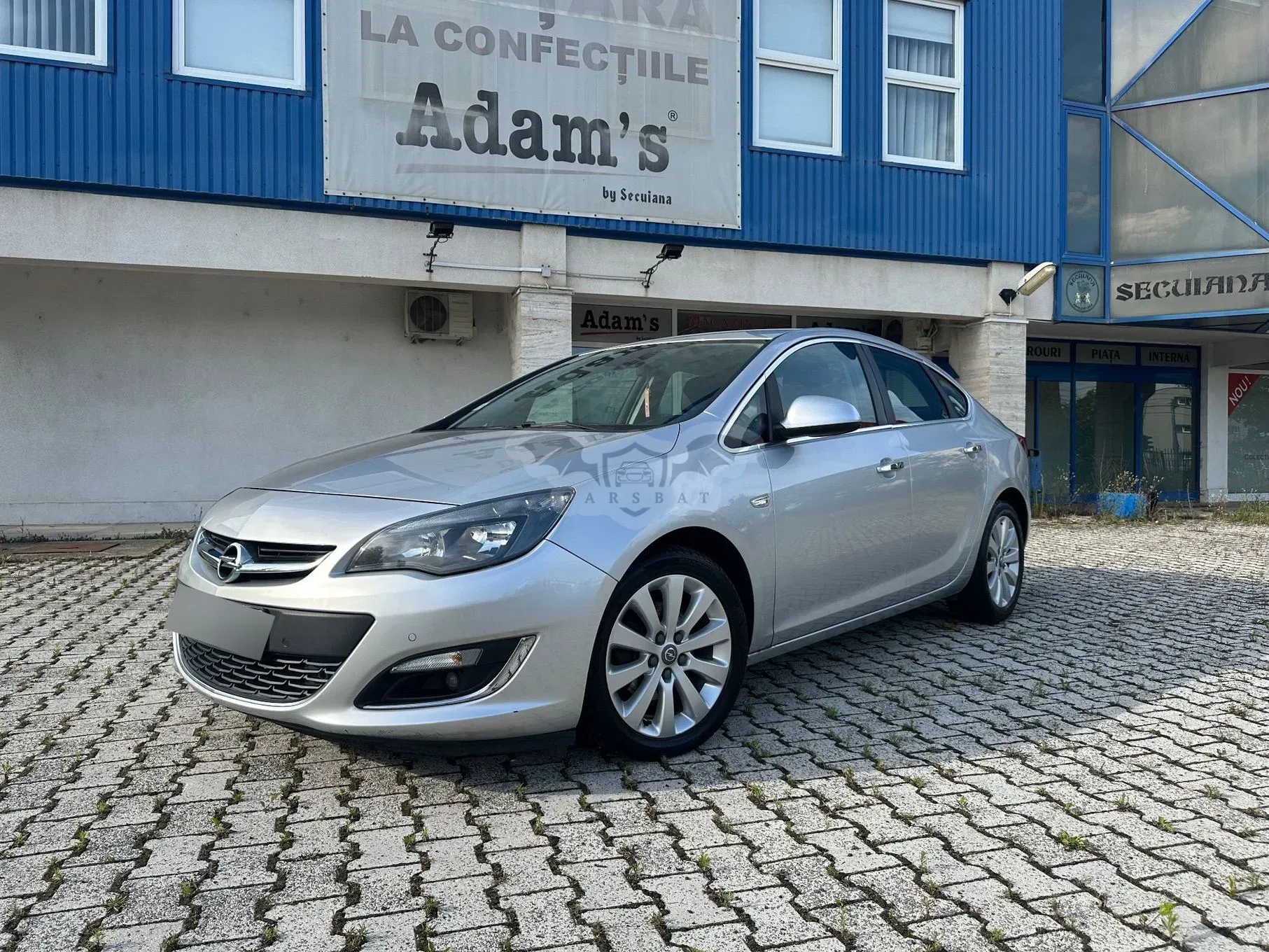Opel Astra J [2009 - 2018] 2013